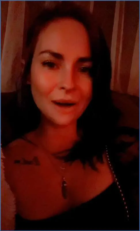 LilbuttLex fait une soirée arrosée et veut se faire enculer tout de suite - vidéo fétiche