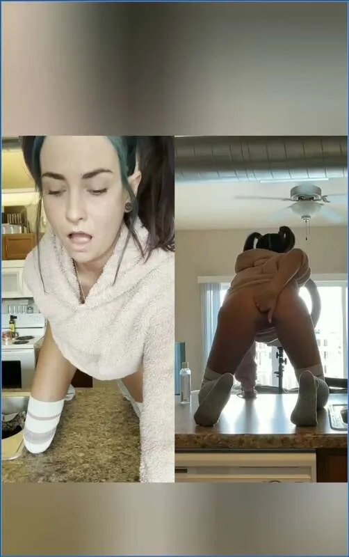 LilbuttLex s'éclate avec des toys son petit trou du cul étroit - vidéo scato