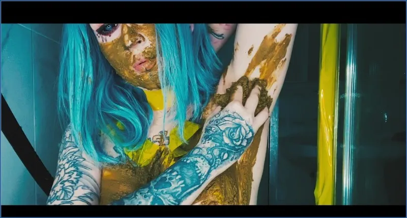 SweetBettyParlour offre une seconde vie au pesto adoré avec du scato - vidéo scato